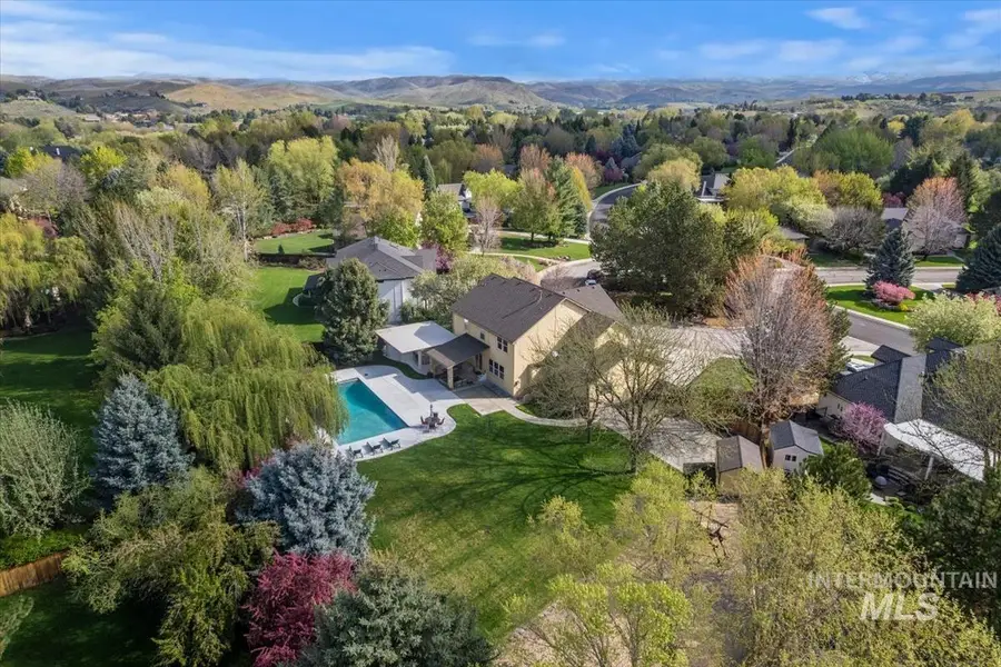 2063 N Parkforest Way, Eagle, ID 83616 - #3