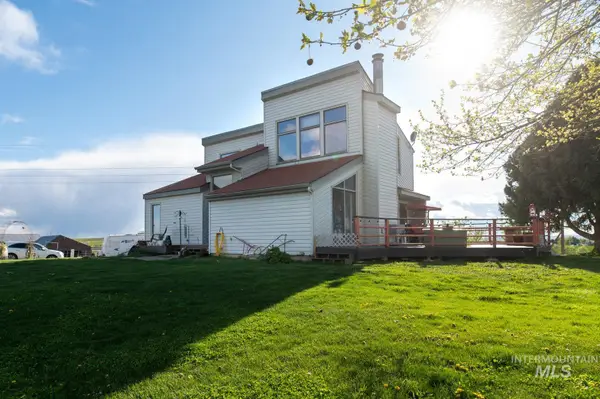 2400 Fairview Ave, Fruitland, ID 83619