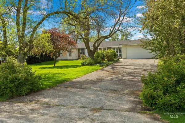 9325 W Wright St, Boise, ID 83709