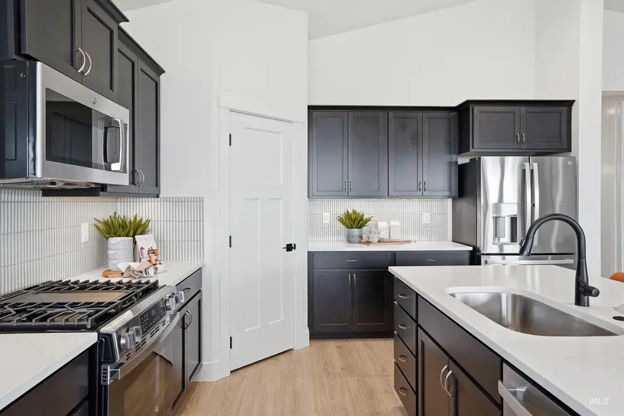 4403 Belethor Ave, Caldwell, ID 83605 - #3