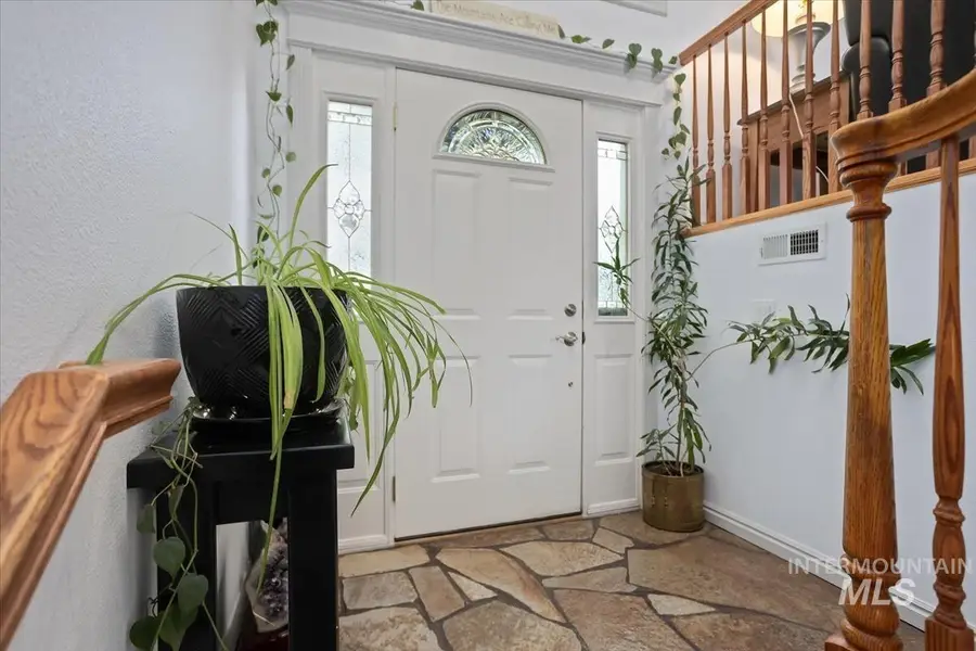 4870 N Farrow St, Boise, ID 83713 - #3