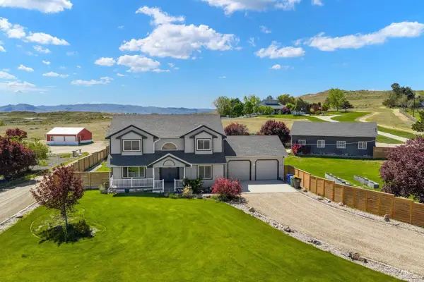 7657 Track Rd, Nampa, ID 83686