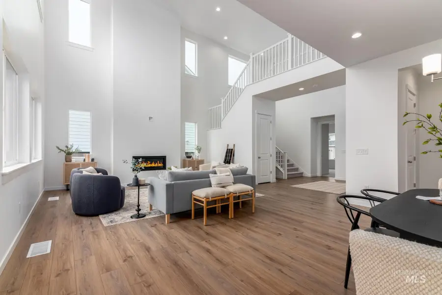 2585 N Silverbell Way, Eagle, ID 83616 - #2