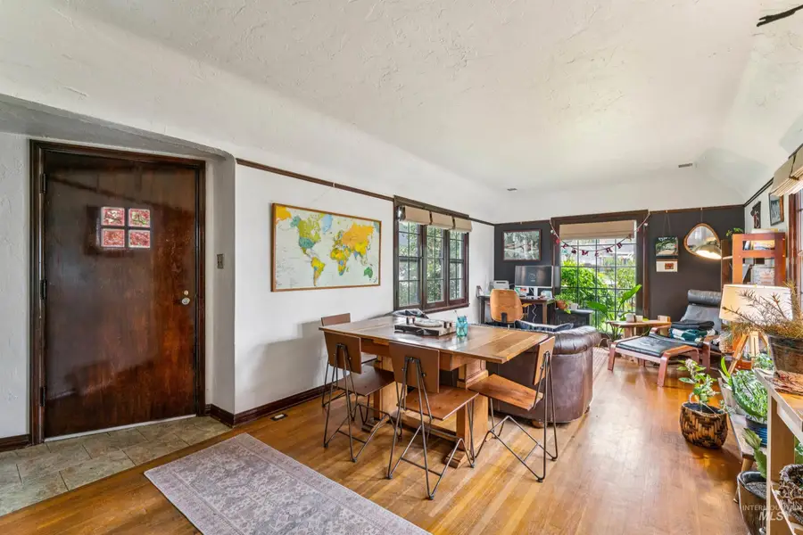 1903 W Resseguie, Boise, ID 83702 - #3