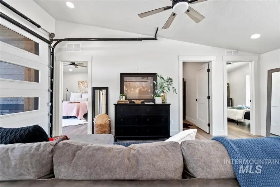 362 & 366 W London St, Middleton, ID 83644 - #3