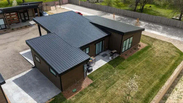 384 & 388 W London St, Middleton, ID 83644