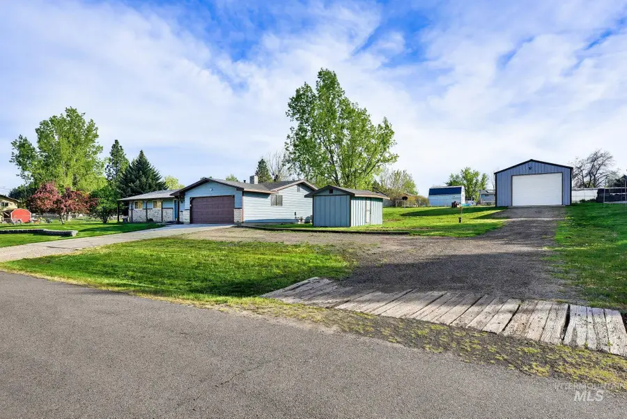 3555 S Beverly St, Boise, ID 83709 - #3