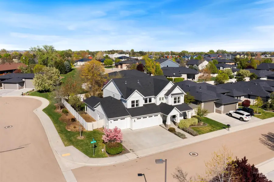 3389 S Lyford Ave, Meridian, ID 83642 - #2