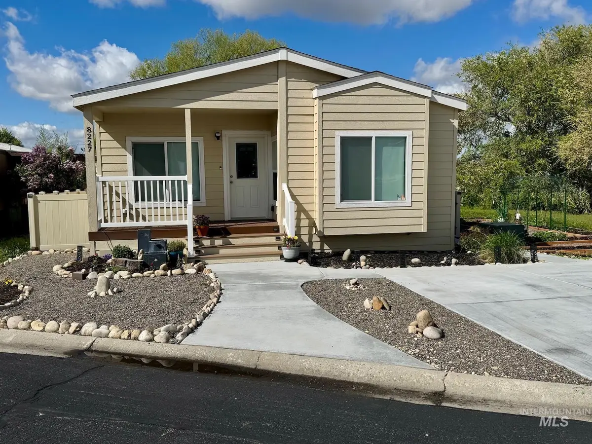 8227 Blue Rim Lane #33, Boise, ID 83716 - #1