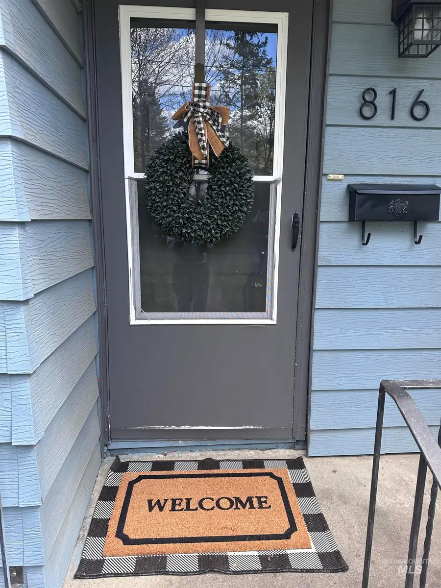 816 S Lynn, Moscow, ID 83843 - #2