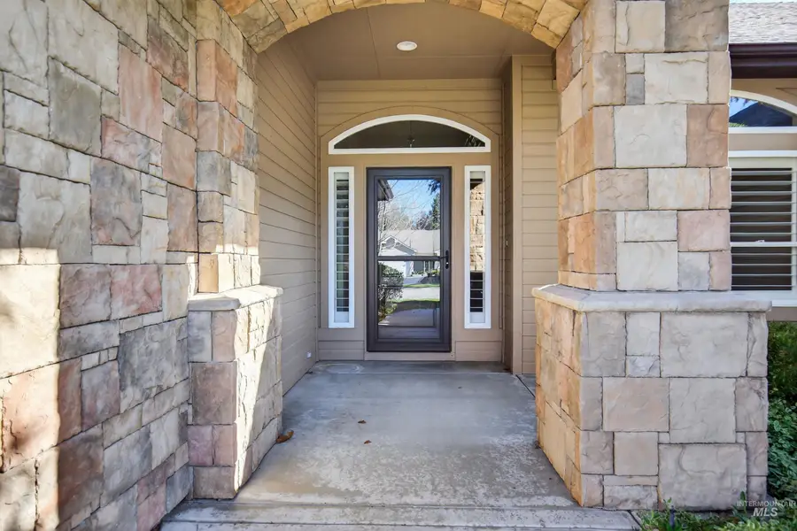 2606 N Waggle Place, Meridian, ID 83646 - #3