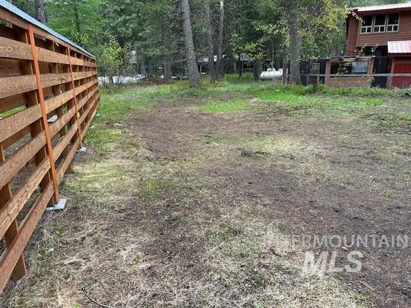 1702 Pine Circle, McCall, ID 83638