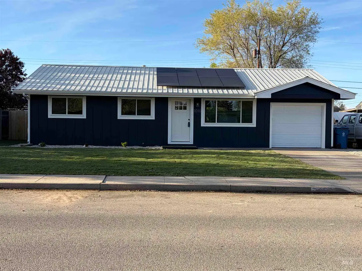 1010 E 15 North, Mountain Home, ID 83647 - #1