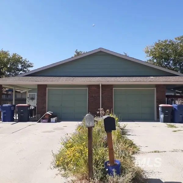 1013/1017 Lemhi Cir, Twin Falls, ID 83301