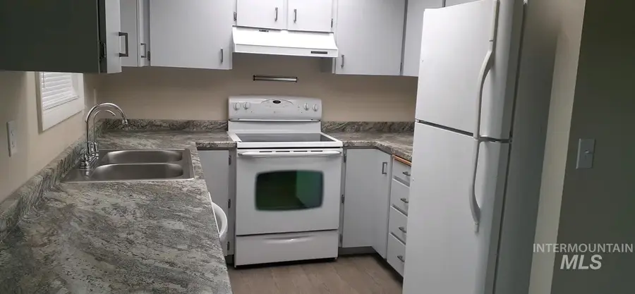 1013/1017 Lemhi Cir, Twin Falls, ID 83301 - #3