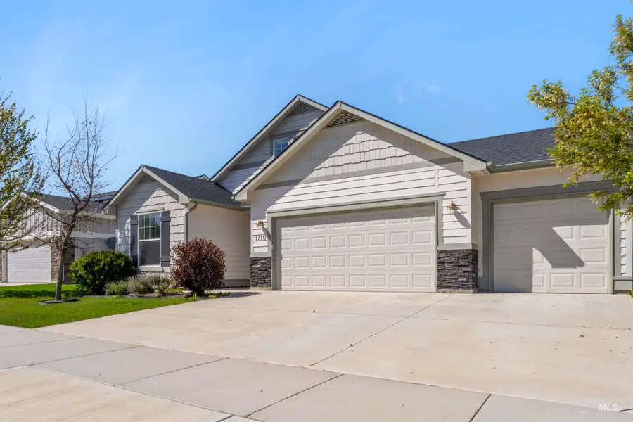 1710 W Henrys Fork Drive, Meridian, ID 83642 - #2
