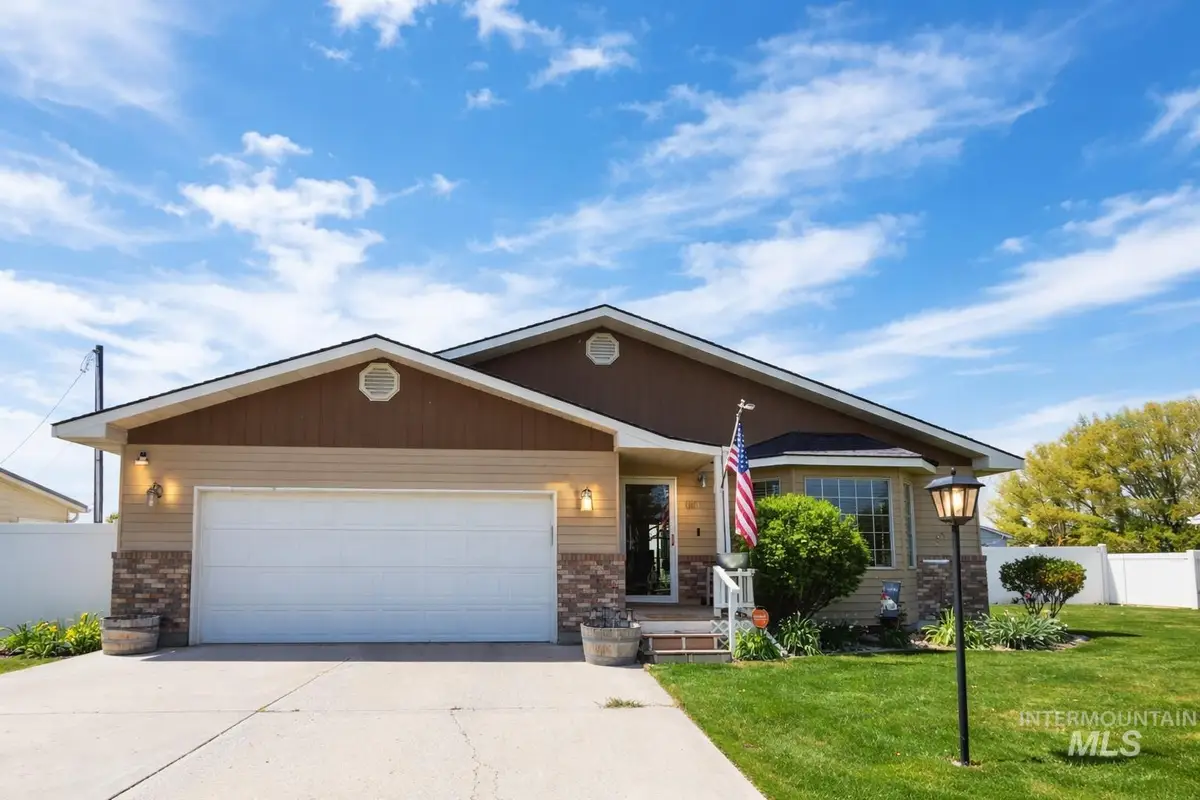 350 N Burton, Burley, ID 83318 - #1