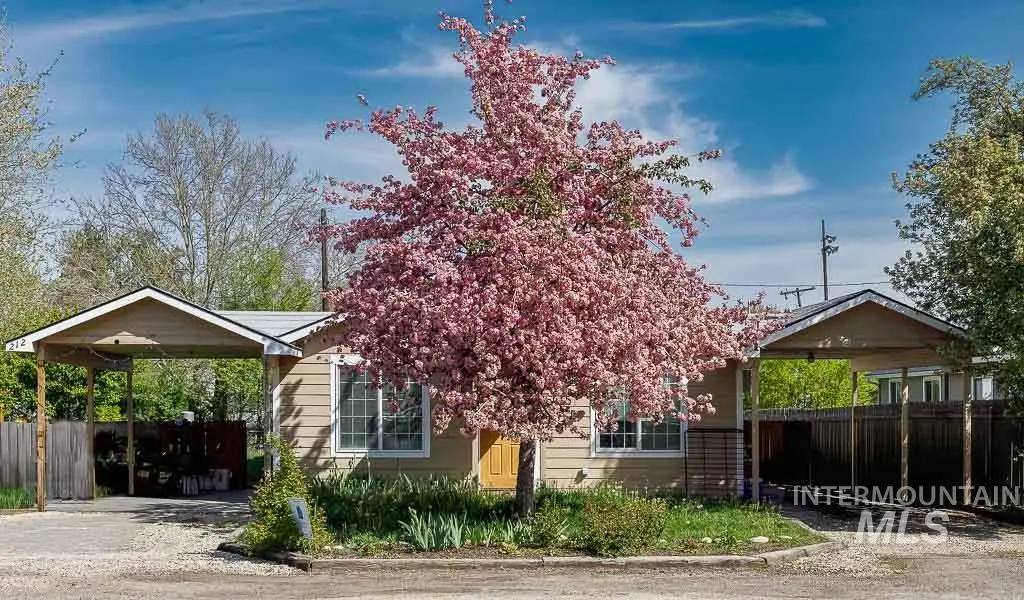 210/212 E 12th St, Emmett, ID 83617 - #1