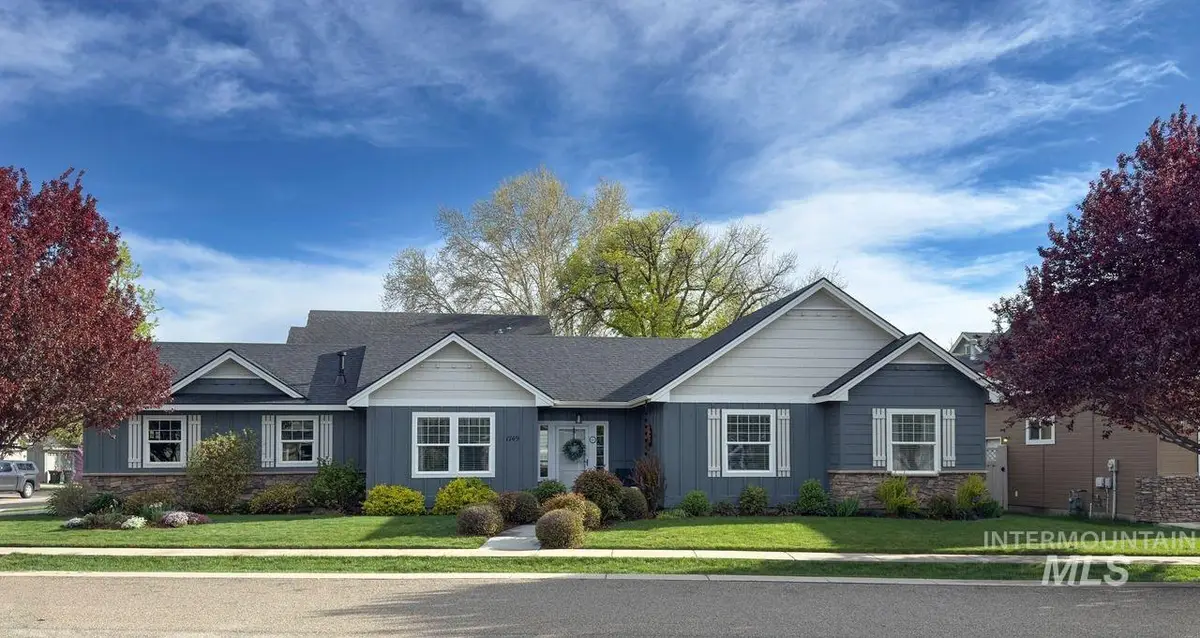 1749 E Sagemoor Drive, Meridian, ID 83642 - #1