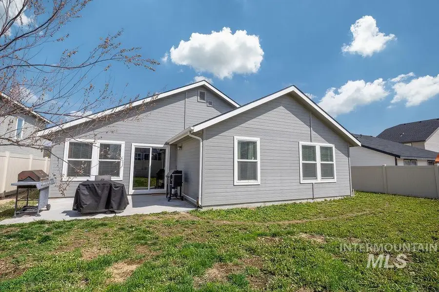 3953 E Hags Head St, Nampa, ID 83686 - #2
