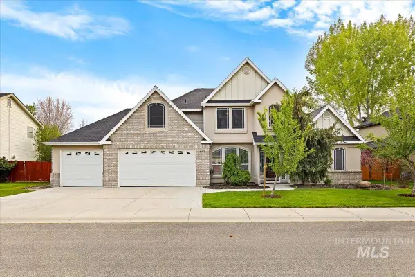 462 S Waterton Ave, Eagle, ID 83616