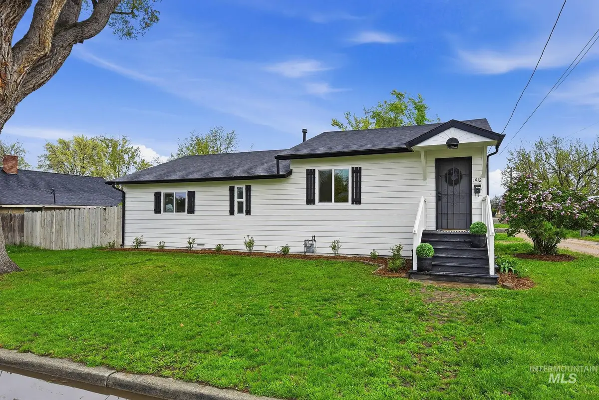1912 5th St South, Nampa, ID 83651 - #1