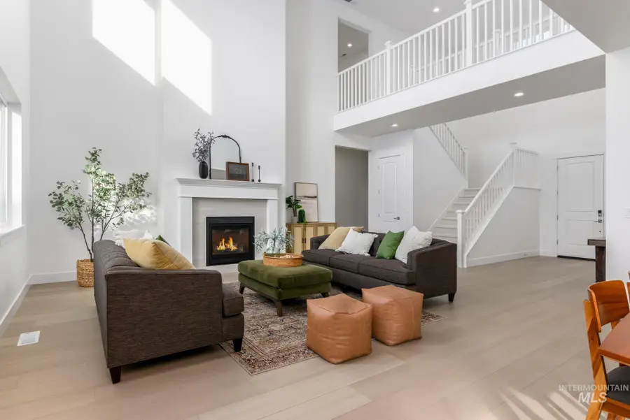 1309 W Grassland Ct, Middleton, ID 83644 - #3