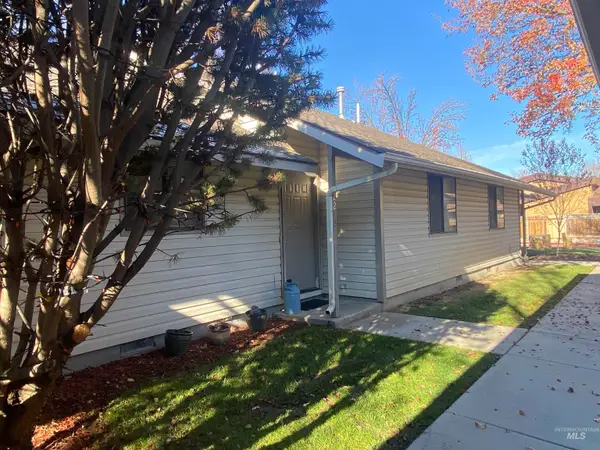 2132 S Gekeler, Boise, ID 83706