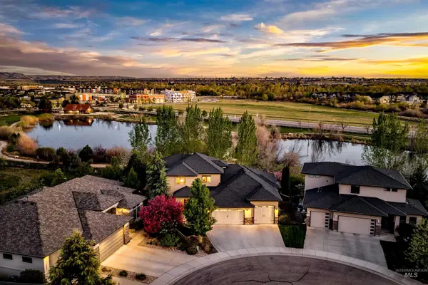 3445 E Parsnip Peak Dr, Boise, ID 83716