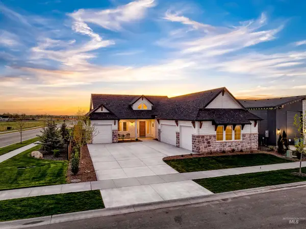 21637 Appaloosa Ave, Star, ID 83669