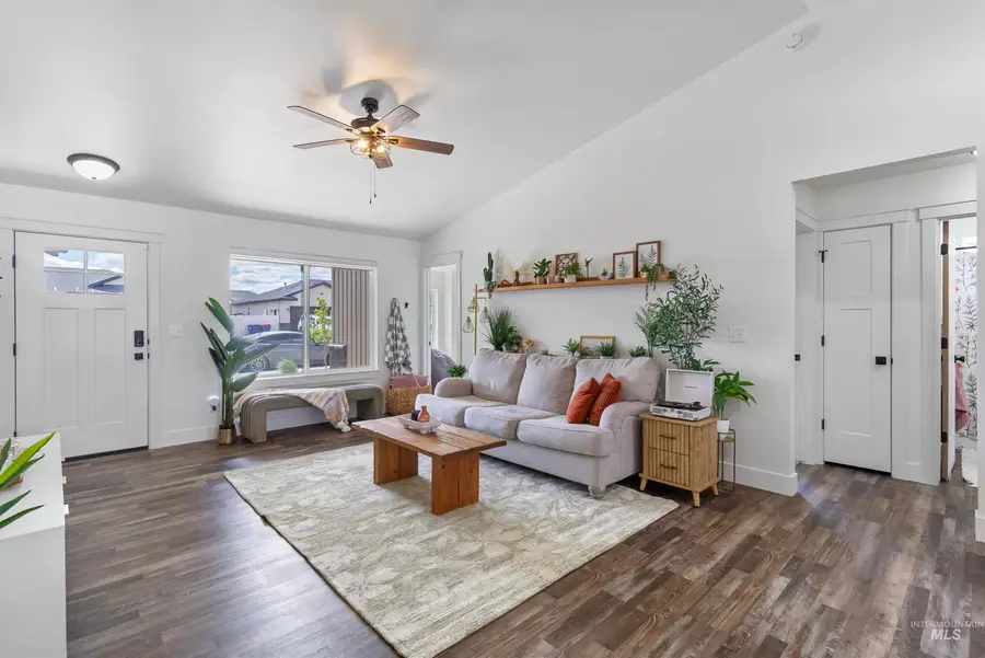 469 Jesse Ave, Twin Falls, ID 83301 - #3