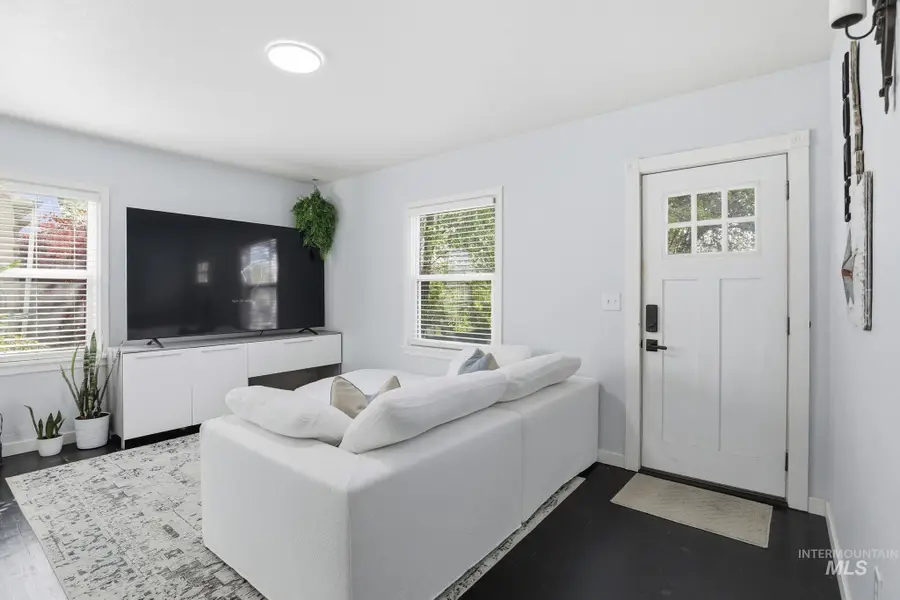 616 9th Ave N, Nampa, ID 83687 - #3