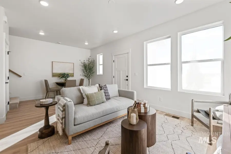 2113 E Deep Purple Lane, Meridian, ID 83642 - #2