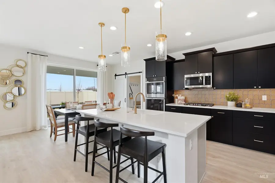 7573 E Dixon St, Nampa, ID 83687 - #2