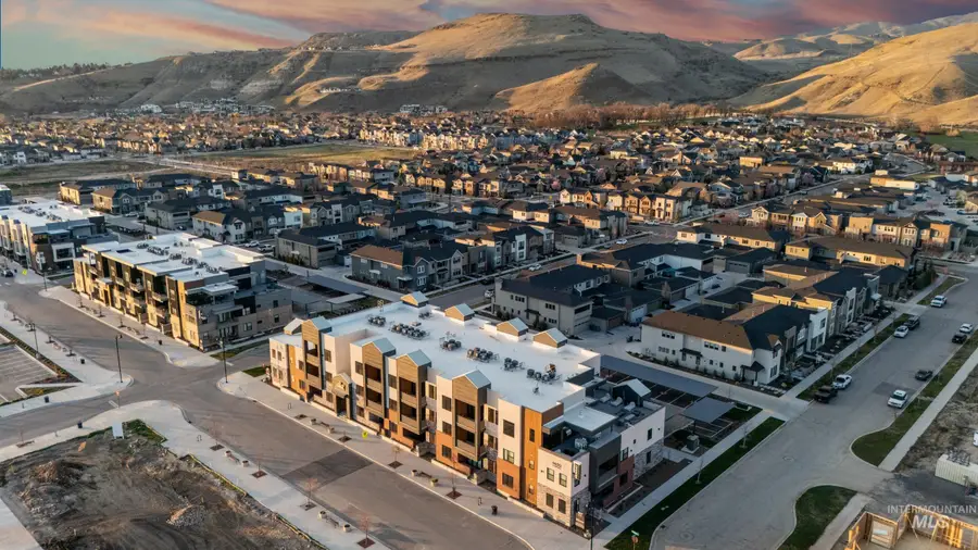 4430 E Haystack St #106, Boise, ID 83716 - #2