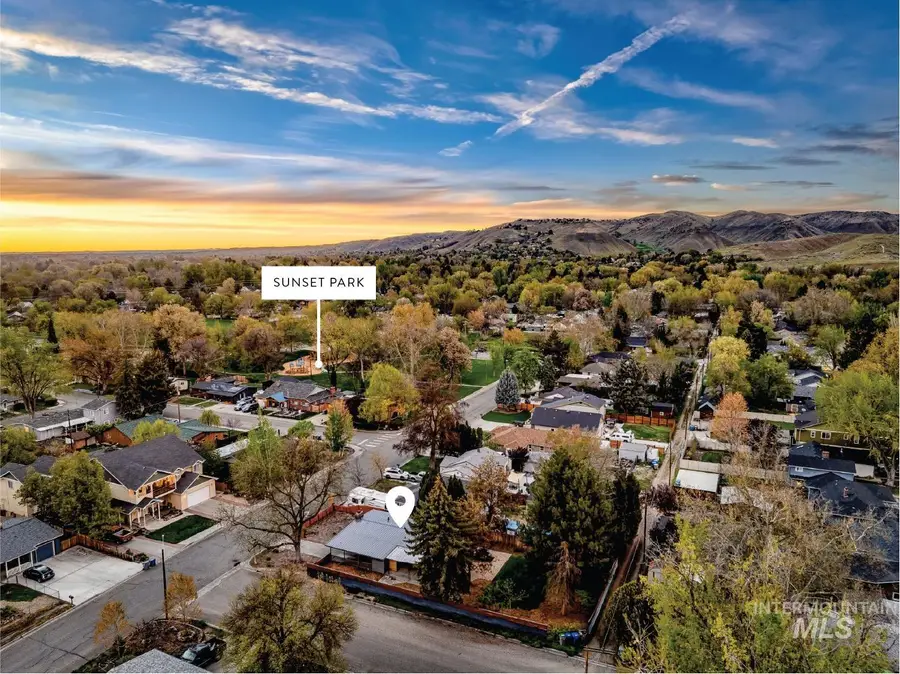 2500 N 32nd St, Boise, ID 83703 - #3