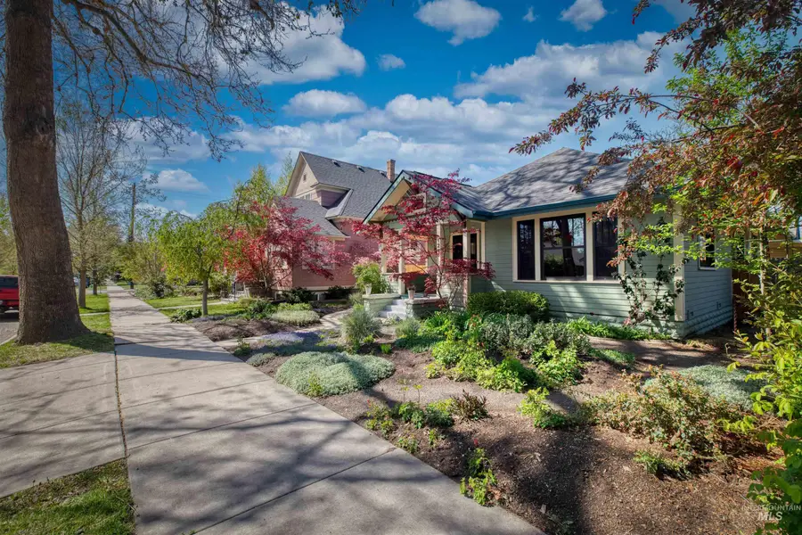 1211 N 15th Street, Boise, ID 83702 - #3