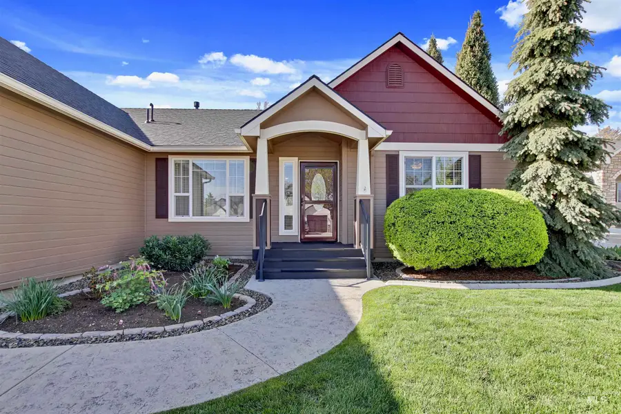 739 W Highland Ave, Nampa, ID 83686 - #3