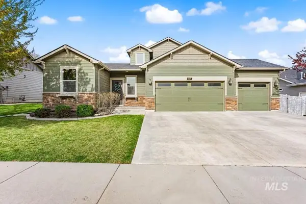 565 S Rocker Ave, Kuna, ID 83634