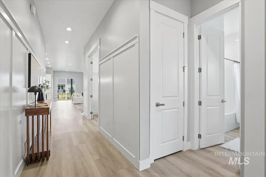 2163 N Kenora Ave, Star, ID 83669 - #3