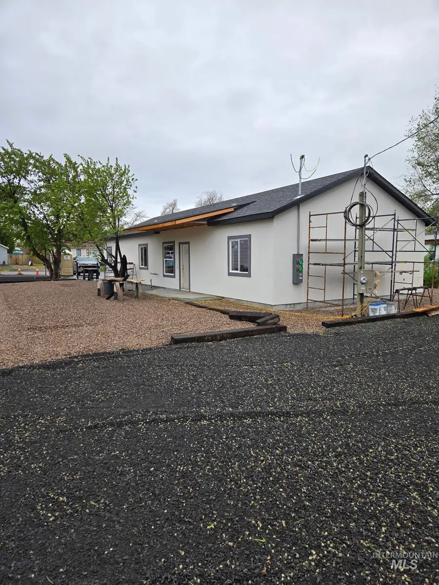 214 A/B E Avenue E, Jerome, ID 83301 - #3