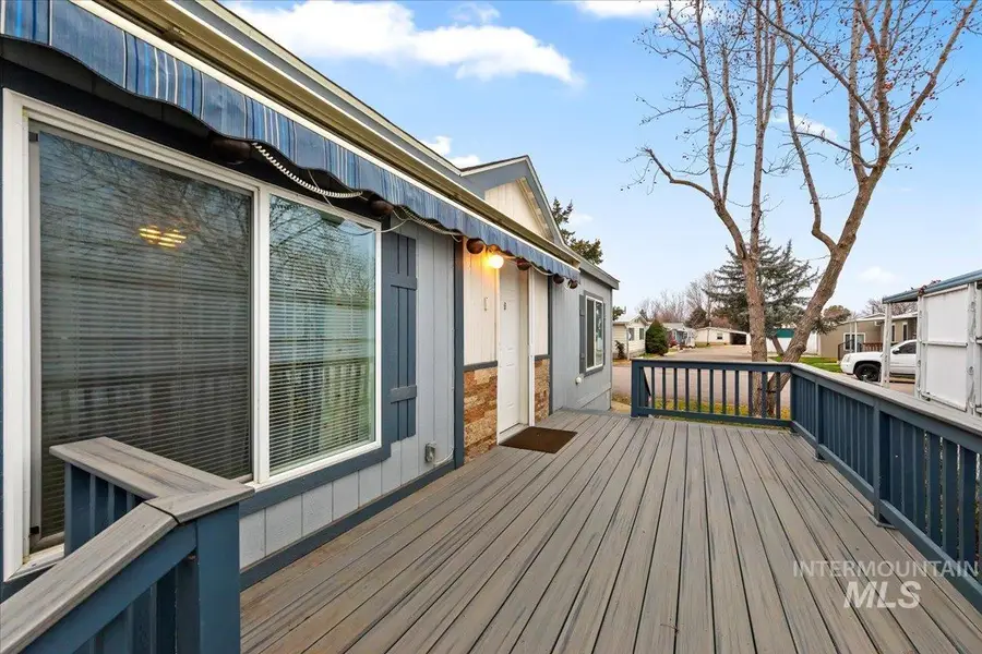 5692 N Confederate Lane, Boise, ID 83714 - #3