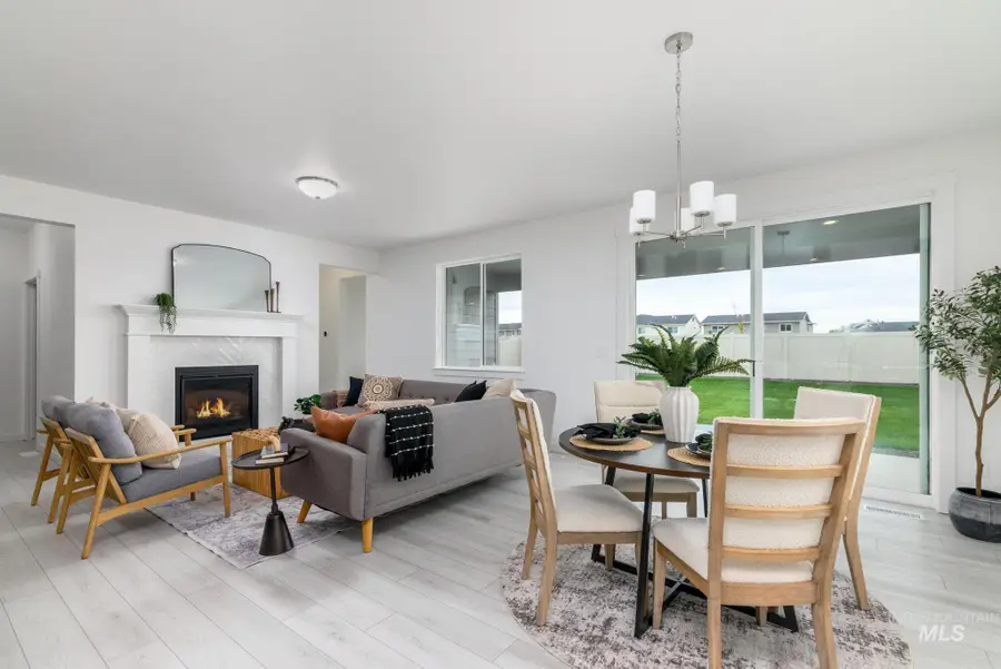 6058 W Snow Currant St, Meridian, ID 83646 - #2