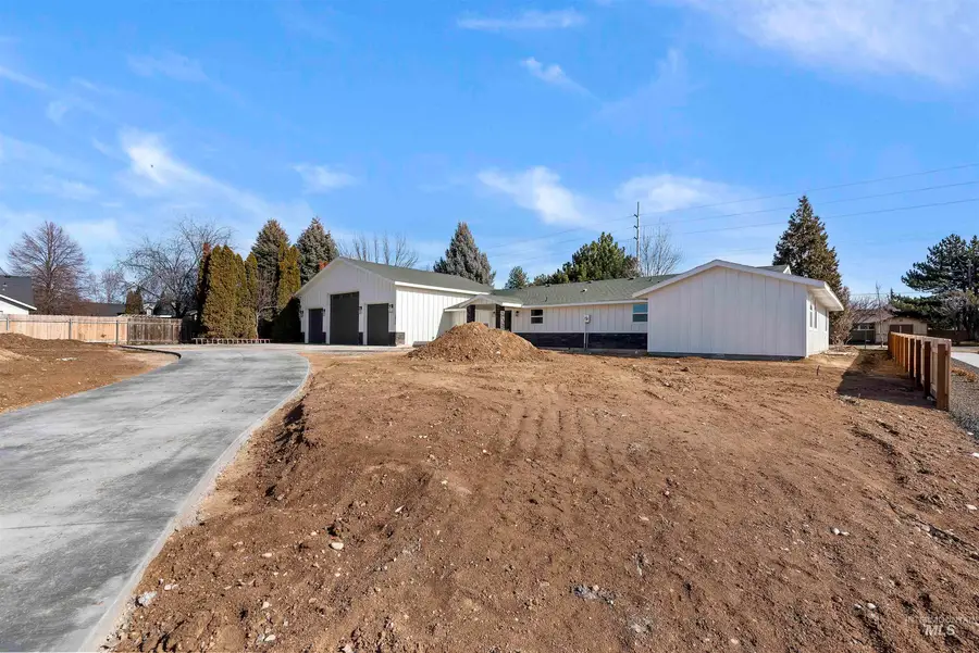 2450 N. Julia Ave., Meridian, ID 83646 - #2