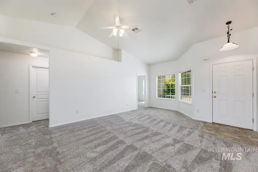 5421 Compass Way, Caldwell, ID 83607 - #3