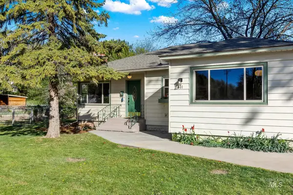 801 S 18th Ave, Caldwell, ID 83605