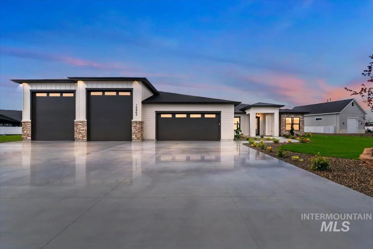 16845 Long Meadow Dr, Caldwell, ID 83607 - #1