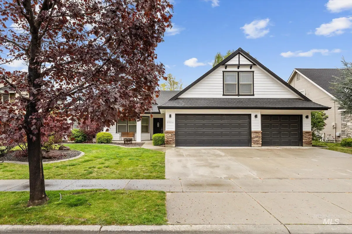 1894 W Divide Creek St, Meridian, ID 83646 - #1
