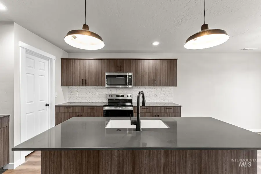 7407 W Trumbull Ct, Eagle, ID 83616 - #3