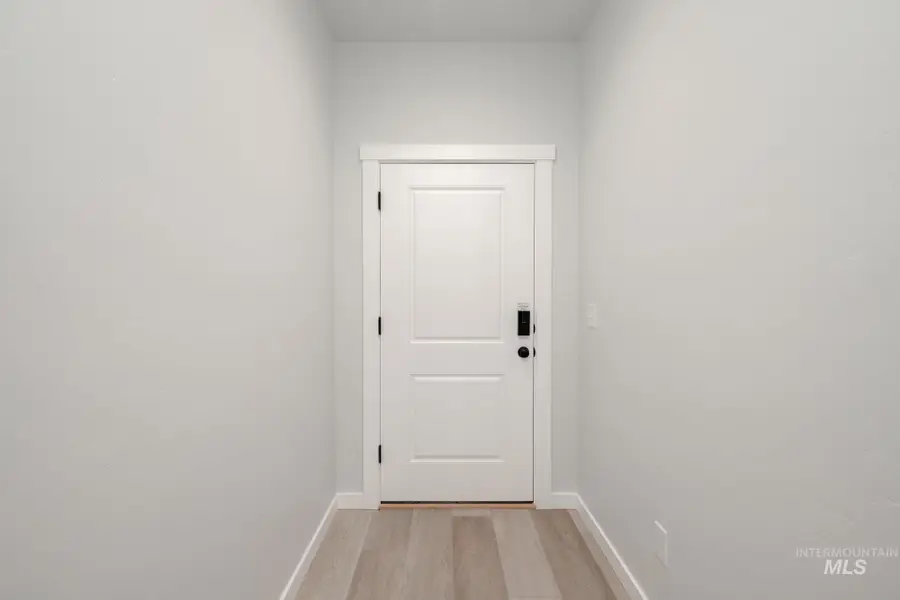 7447 W Trumbull Ct, Eagle, ID 83616 - #2